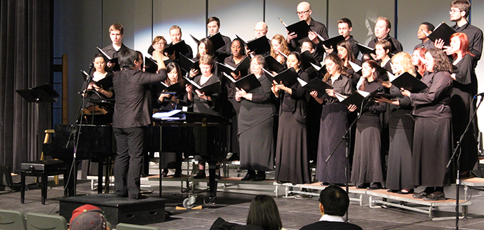 King's Chamber Choir sings Canadian native songs in support of immigrant high school students
