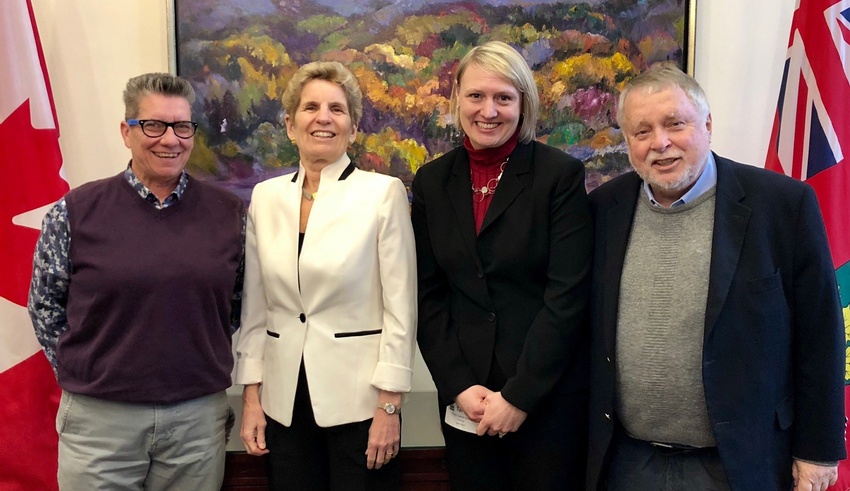 Dr. Tracy Smith-Carrier meets with Ontario Premier