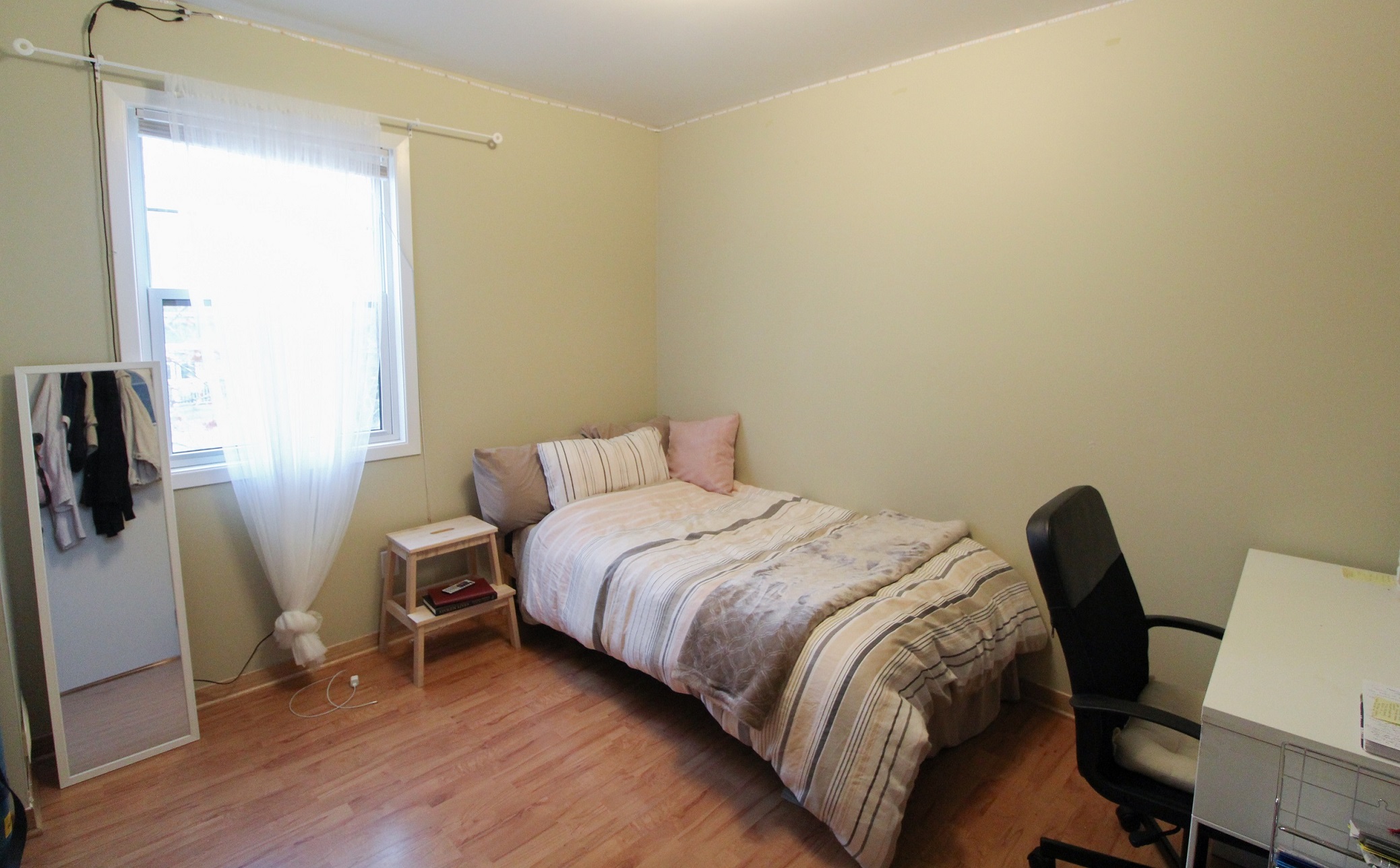 King's Commons - bedroom